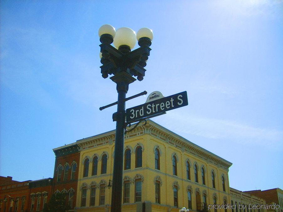 Pearl Street Hotel La Crosse Extérieur photo